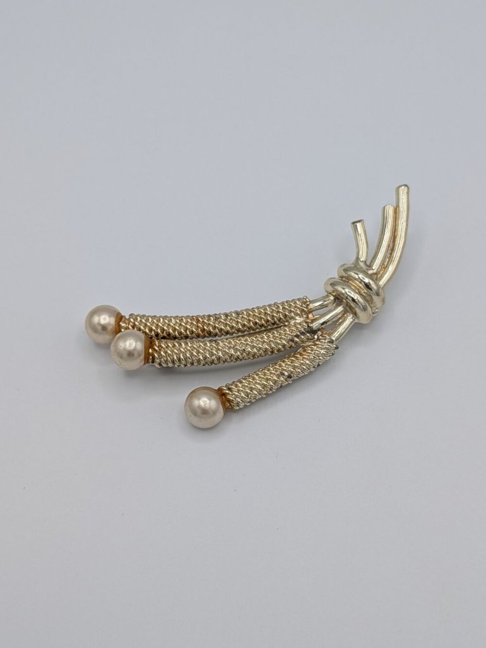 Vintage Signed Monet Gold Tone Faux Pearl Spray Tassel Brooch Pin 1960s Retro